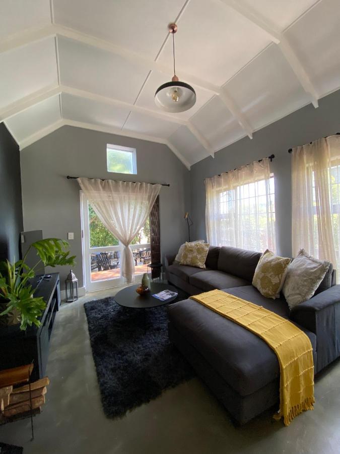 Villa Cosy And Unique Family Retreat In Hout Bay Kapstadt Exterior foto